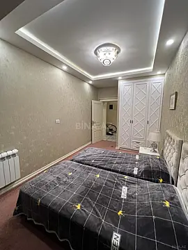 Satılır 2 otaqlı mənzil 104 m²