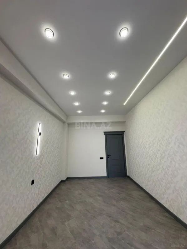 Satılır 2 otaqlı mənzil 68 m²