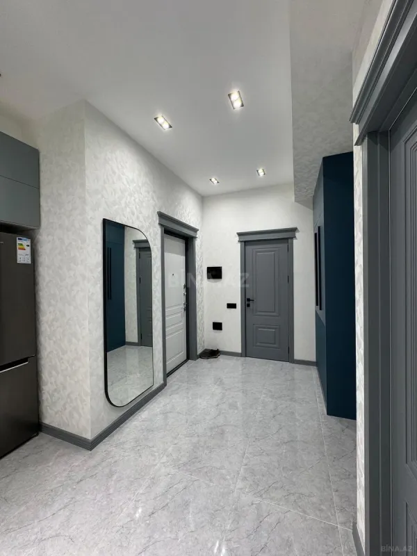 Satılır 2 otaqlı mənzil 68 m²