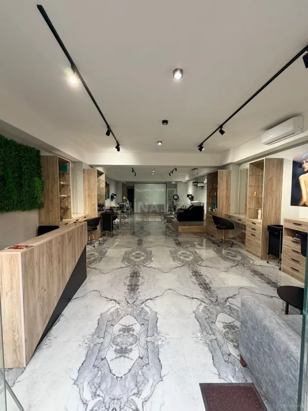 Kirayə verilir 3 otaqlı ofis 110 m²