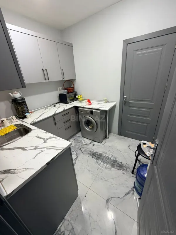 Kirayə verilir 3 otaqlı ofis 110 m²