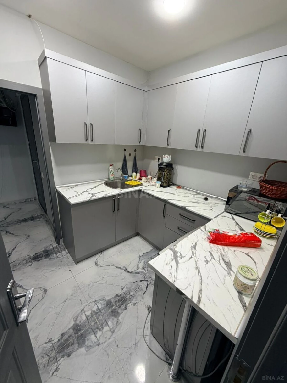 Kirayə verilir 3 otaqlı ofis 110 m²