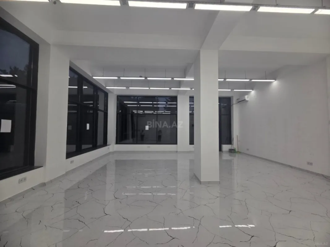 Kirayə verilir 1 otaqlı mənzil 98 m²