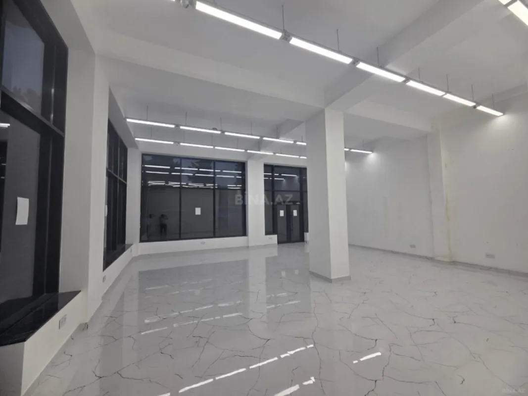 Kirayə verilir 1 otaqlı mənzil 98 m²