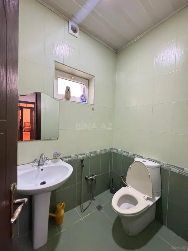 Satılır 4 otaqlı həyət evi 140 m²