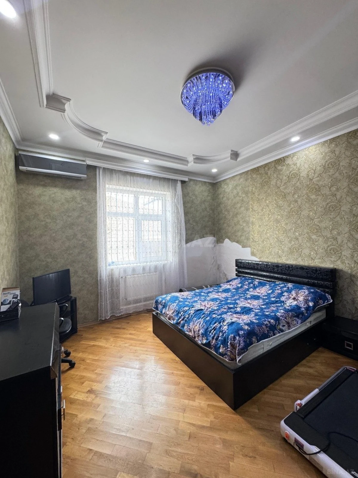 Satılır 4 otaqlı həyət evi 140 m²