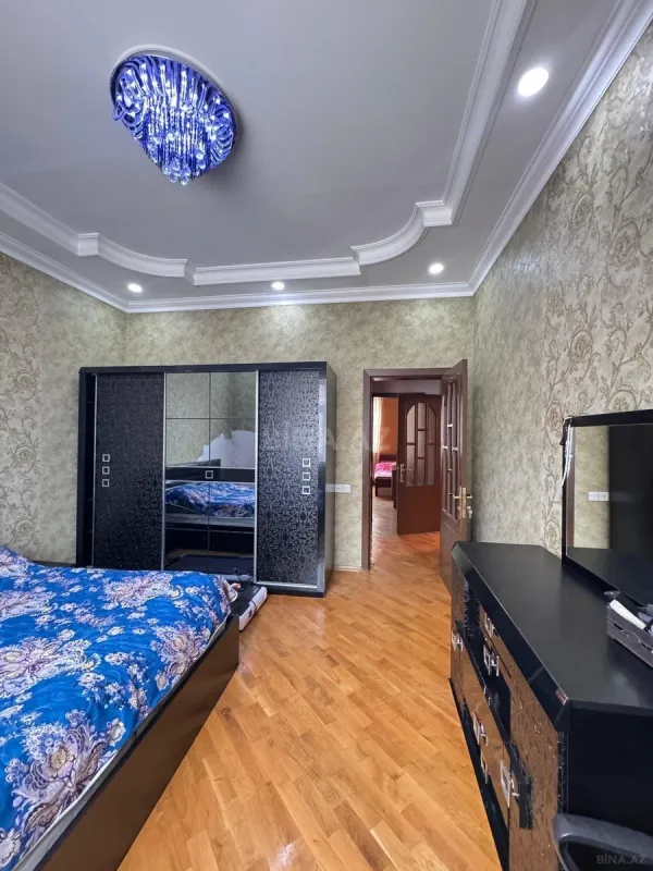 Satılır 4 otaqlı həyət evi 140 m²