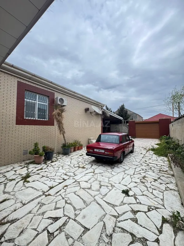 Satılır 4 otaqlı həyət evi 140 m²