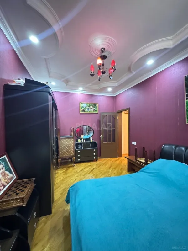 Satılır 4 otaqlı həyət evi 140 m²