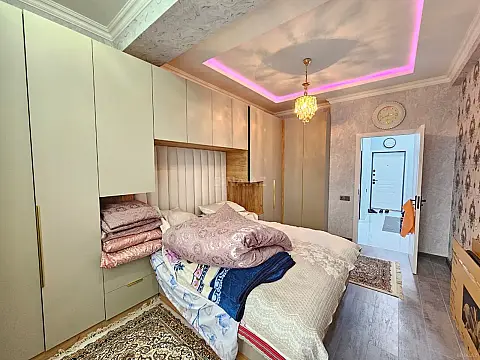 Satılır 2 otaqlı mənzil 64 m²