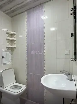 Satılır 2 otaqlı mənzil 67.2 m²