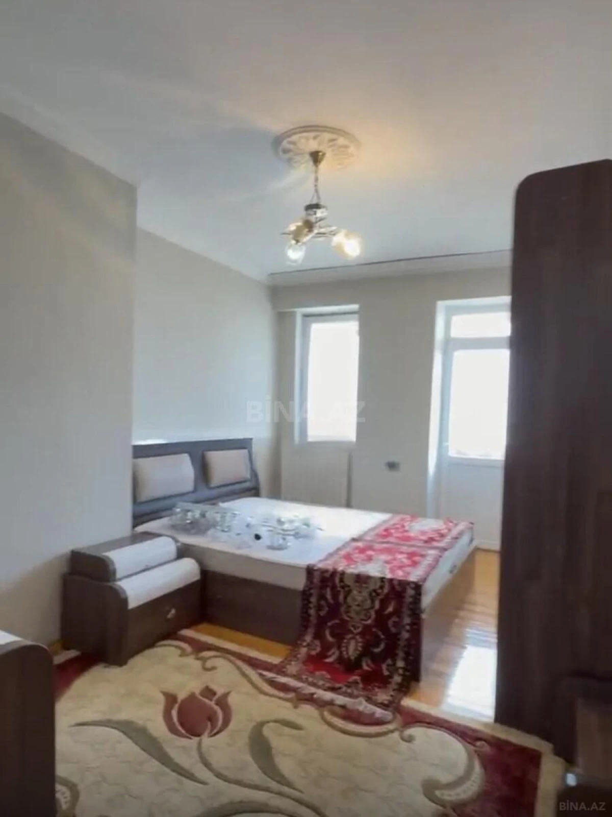 Satılır 2 otaqlı mənzil 67.2 m²