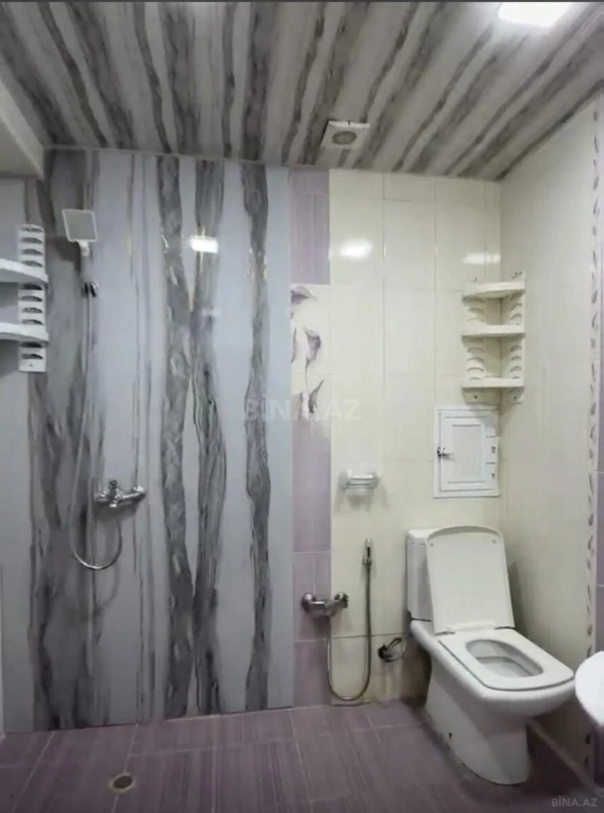 Satılır 2 otaqlı mənzil 67.2 m²