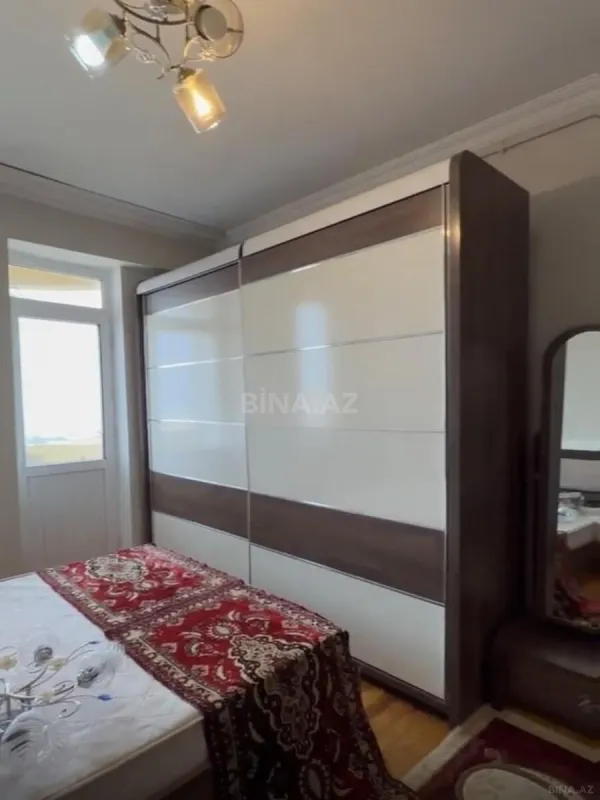 Satılır 2 otaqlı mənzil 67.2 m²