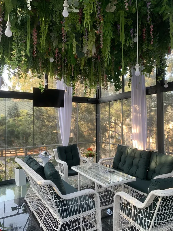 Satılır 15 otaqlı həyət evi 600 m²