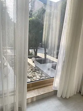 Satılır 15 otaqlı həyət evi 600 m²