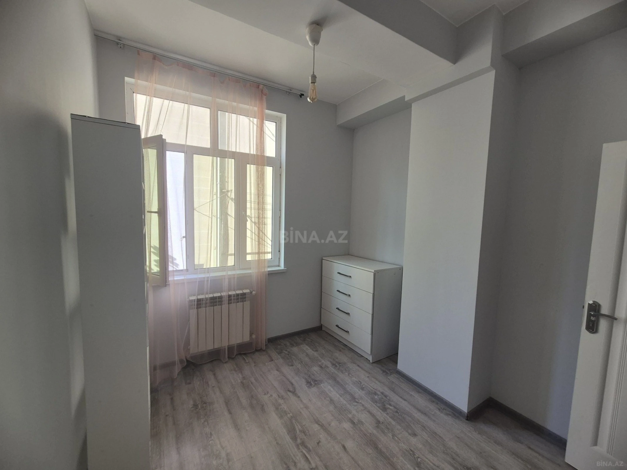 Satılır 3 otaqlı mənzil 65 m²