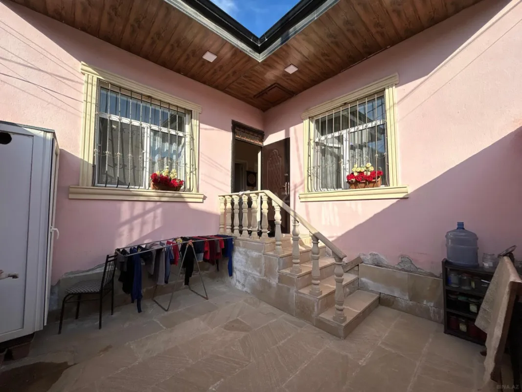Satılır 3 otaqlı həyət evi 70 m²