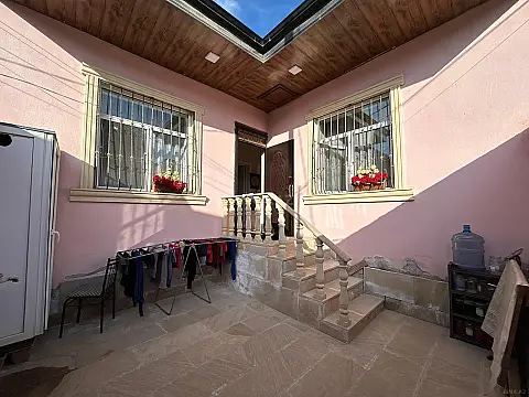 Satılır 3 otaqlı həyət evi 70 m² — Xırdalan 3 otaq 70.00 m²