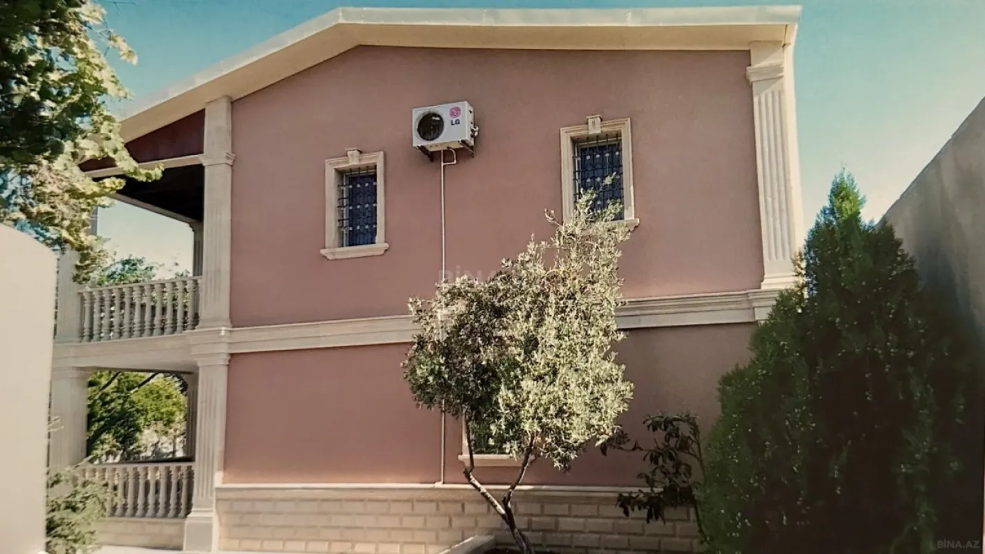 Satılır 5 otaqlı həyət evi 170 m²