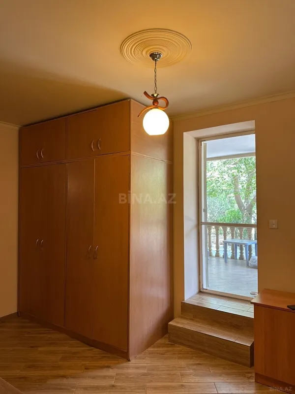 Satılır 5 otaqlı həyət evi 170 m²