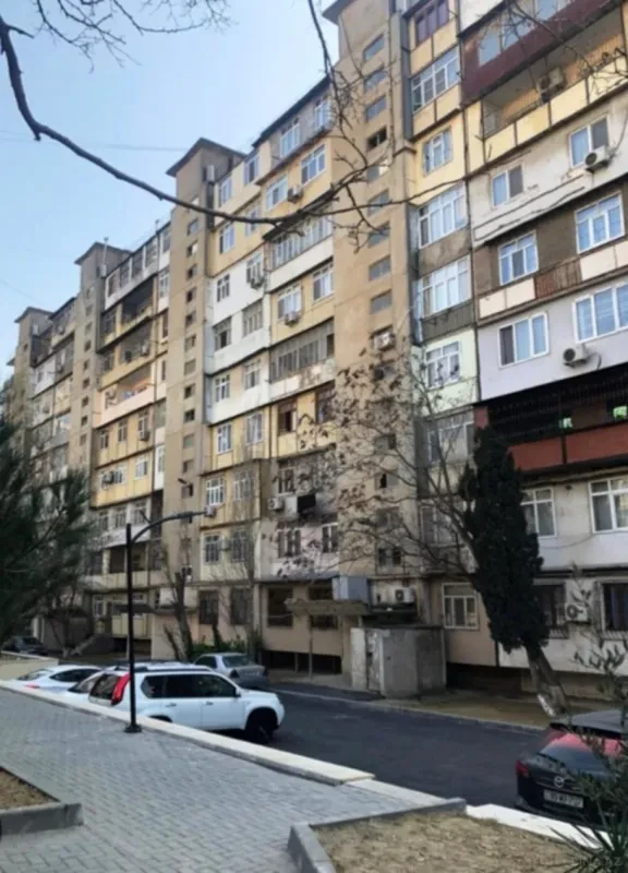 Satılır 2 otaqlı mənzil 48 m²