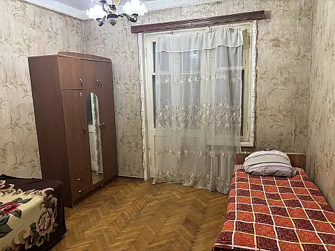 Kirayə verilir 4 otaqlı mənzil 100 m² — Bakı 4 otaq 100.00 m²