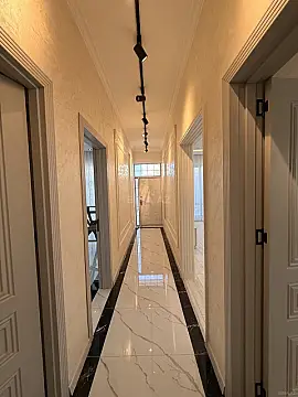 Satılır 5 otaqlı həyət evi 200 m²