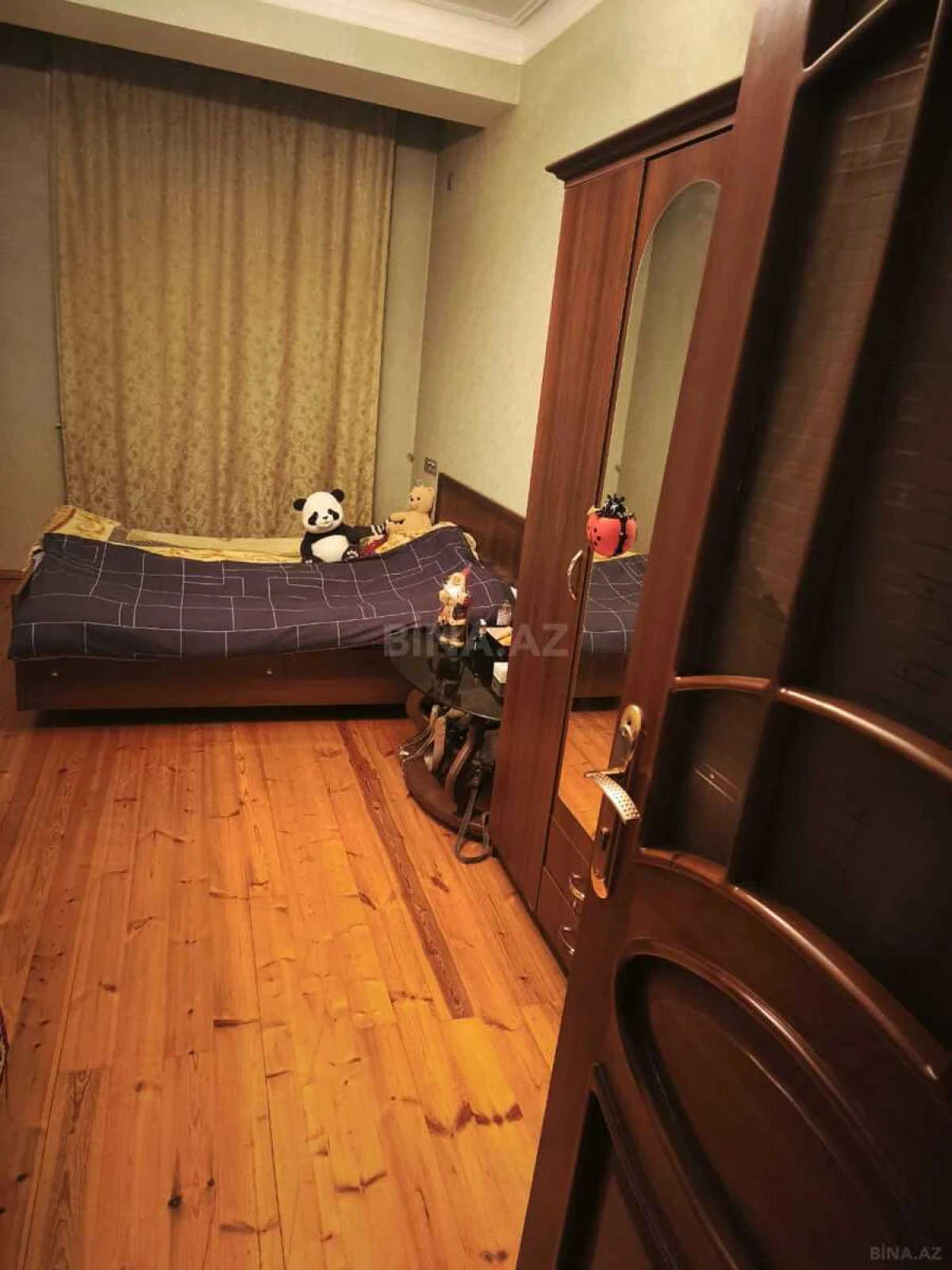 Kirayə verilir 3 otaqlı mənzil 100 m²