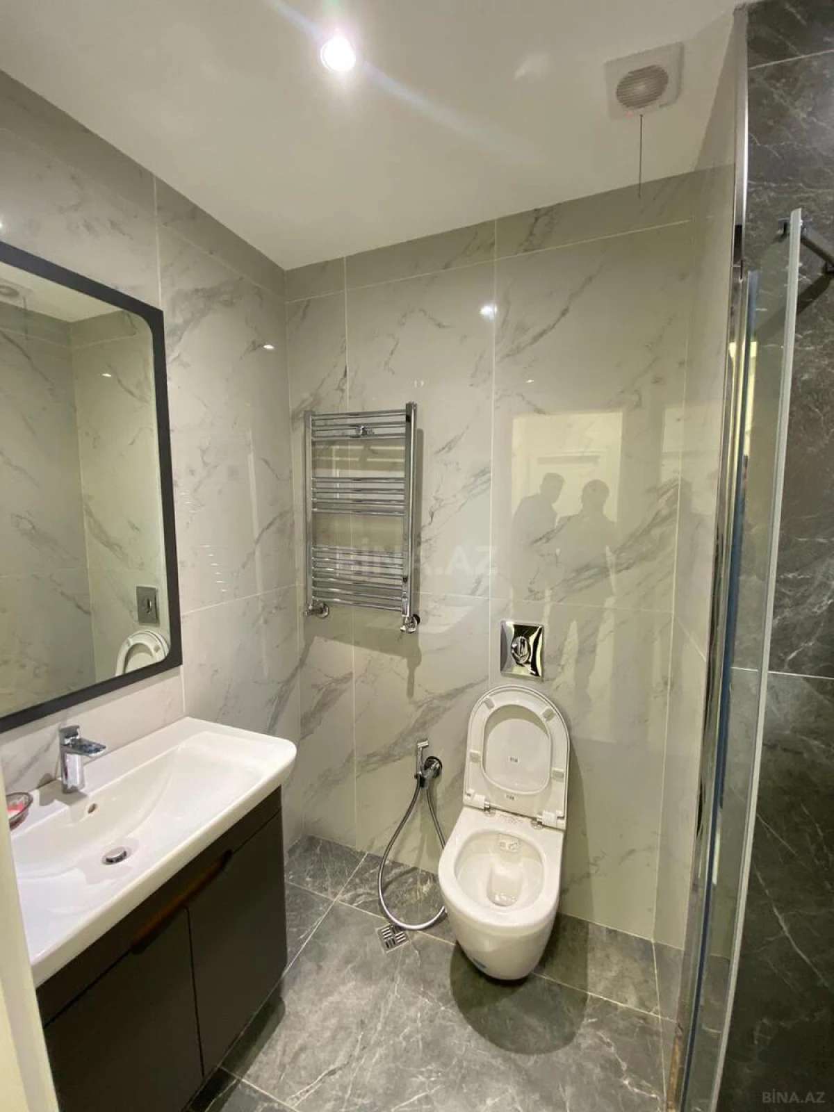 Satılır 3 otaqlı mənzil 72 m²