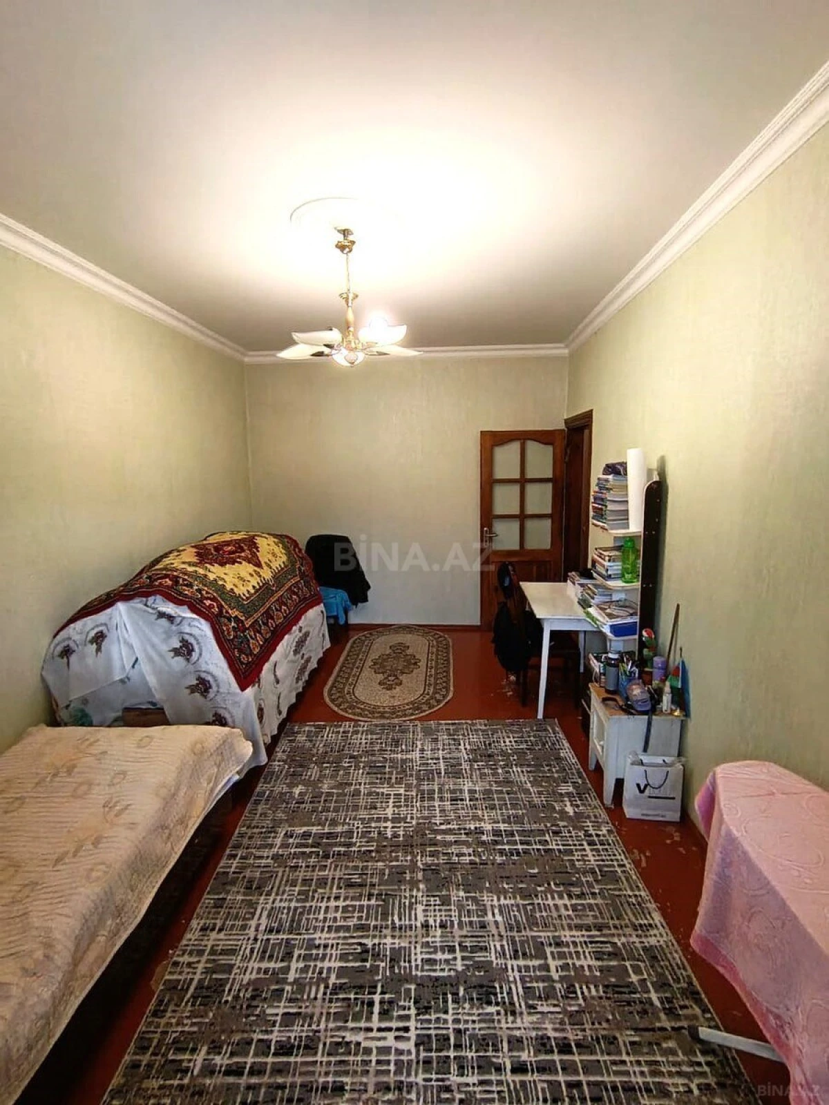 Satılır 4 otaqlı mənzil 100 m²