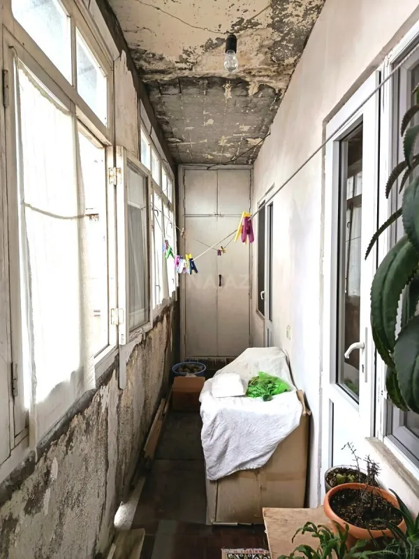 Satılır 4 otaqlı mənzil 100 m²