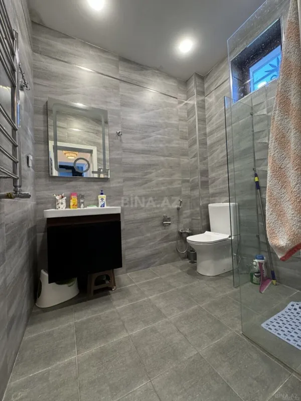 Kirayə verilir 5 otaqlı həyət evi 400 m²