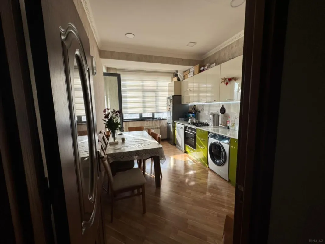 Satılır 2 otaqlı mənzil 65 m²