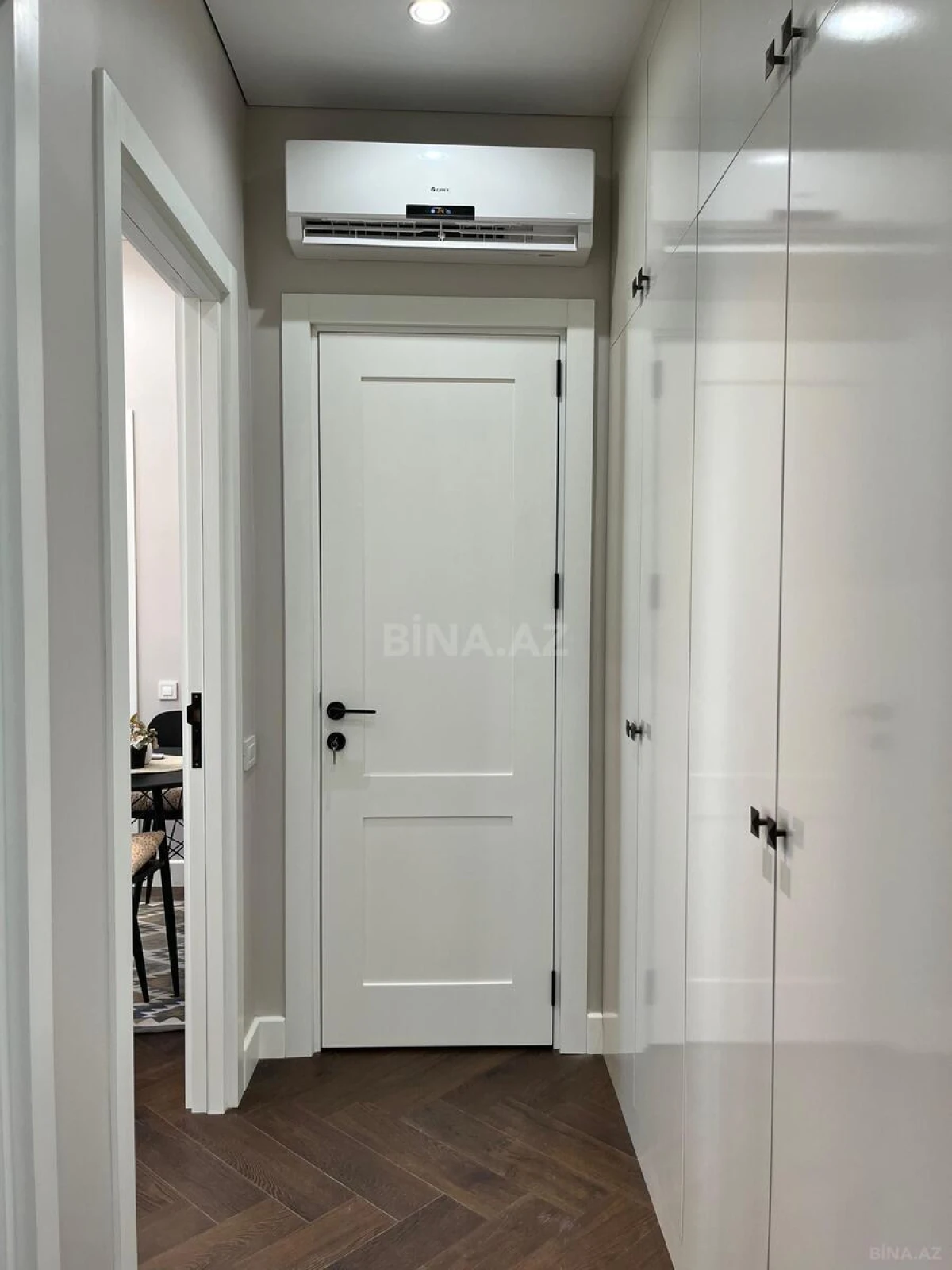 Kirayə verilir 2 otaqlı mənzil 65 m²