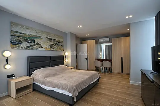 Kirayə verilir 3 otaqlı mənzil 135 m²