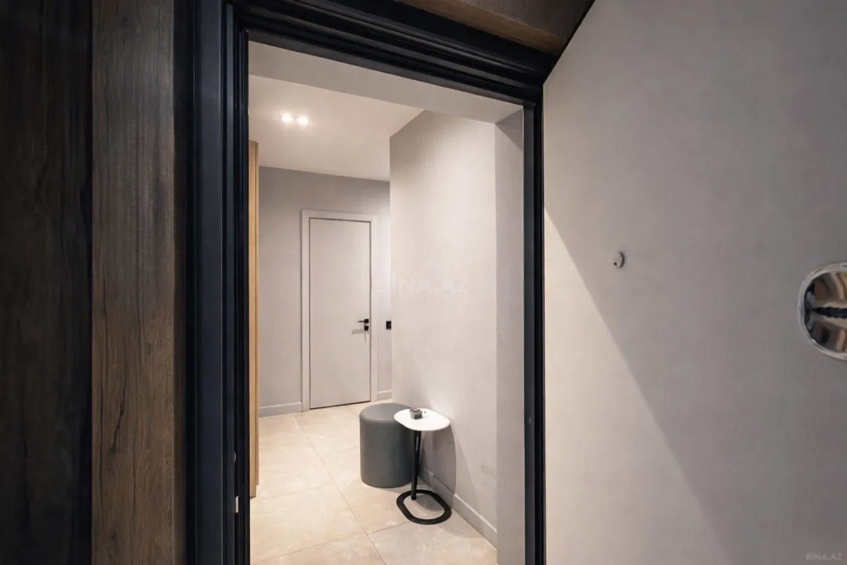 Kirayə verilir 3 otaqlı mənzil 135 m²