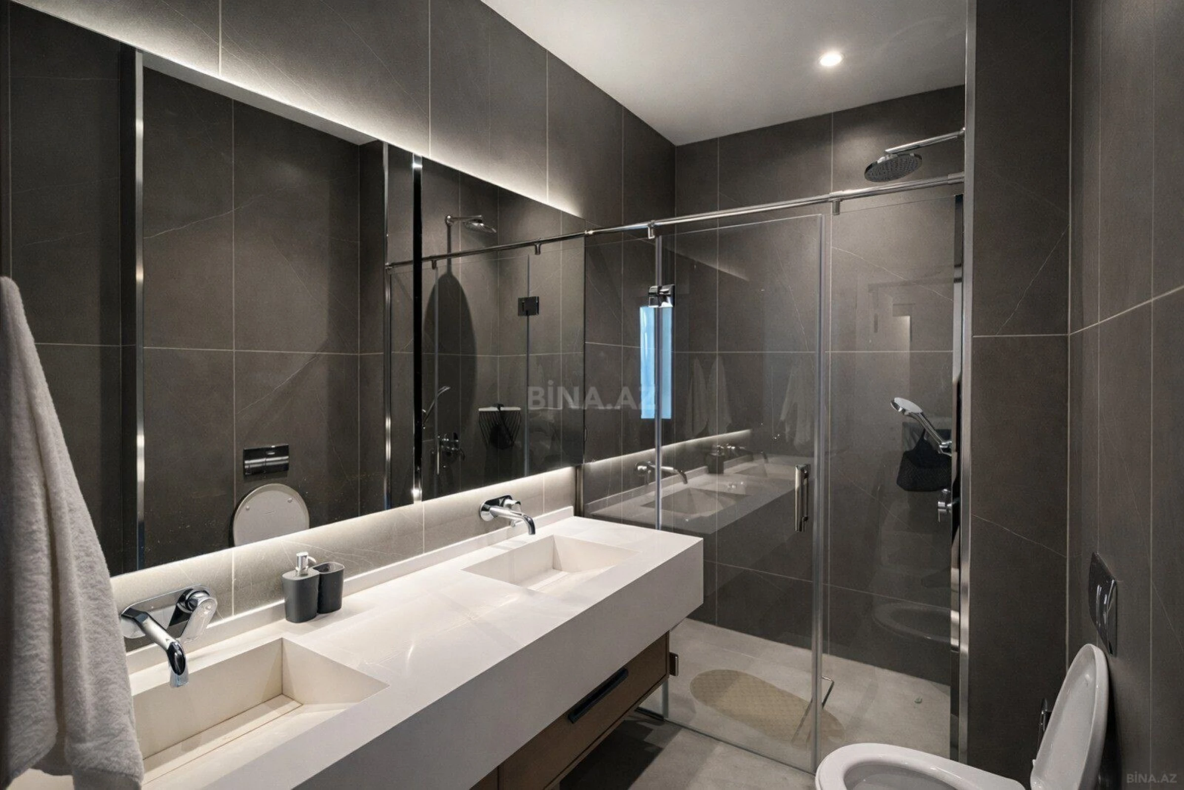 Kirayə verilir 3 otaqlı mənzil 135 m²