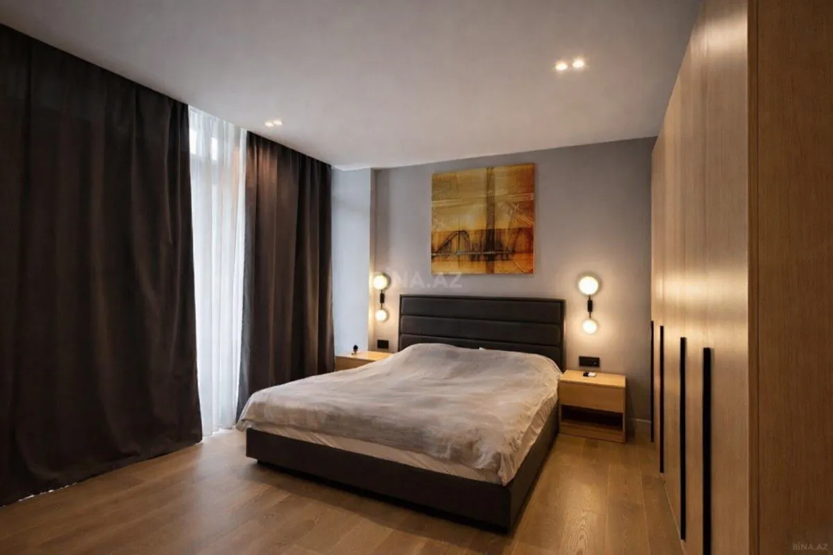 Kirayə verilir 3 otaqlı mənzil 135 m²
