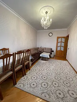 Satılır 4 otaqlı mənzil 100 m²