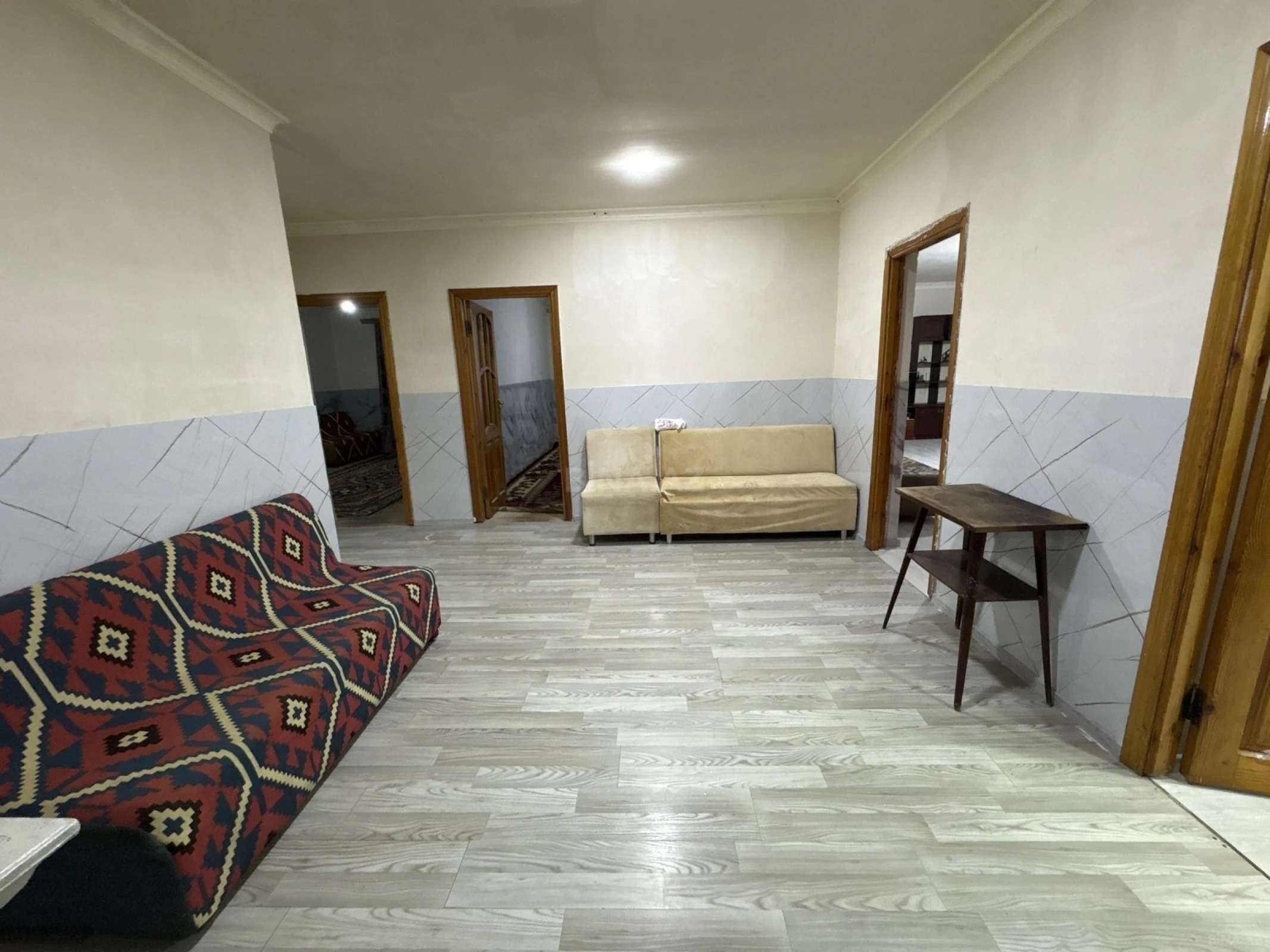Kirayə verilir 5 otaqlı həyət evi 100 m²