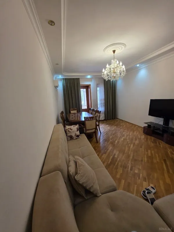 Satılır 3 otaqlı mənzil 80 m²
