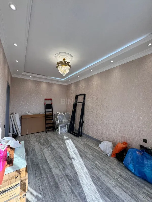 Satılır 3 otaqlı mənzil 95 m²