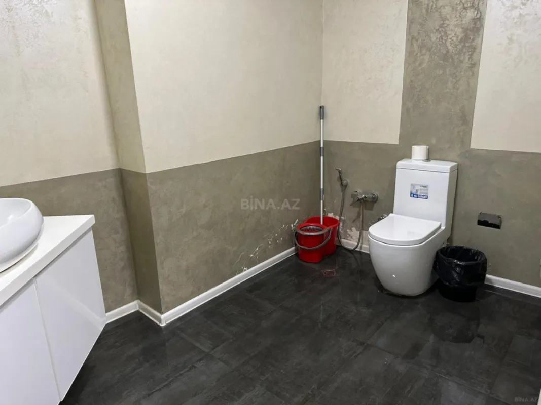 Kirayə verilir 6 otaqlı ofis 300 m²