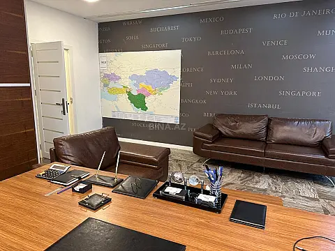 Kirayə verilir 6 otaqlı ofis 300 m²