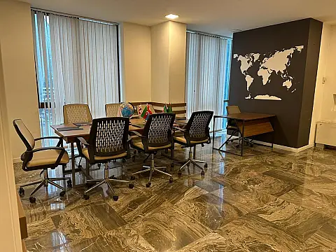 Kirayə verilir 6 otaqlı ofis 300 m²