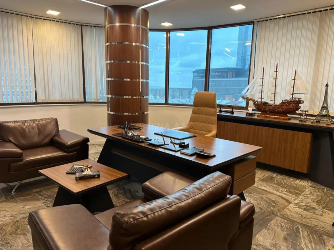 Kirayə verilir 6 otaqlı ofis 300 m²