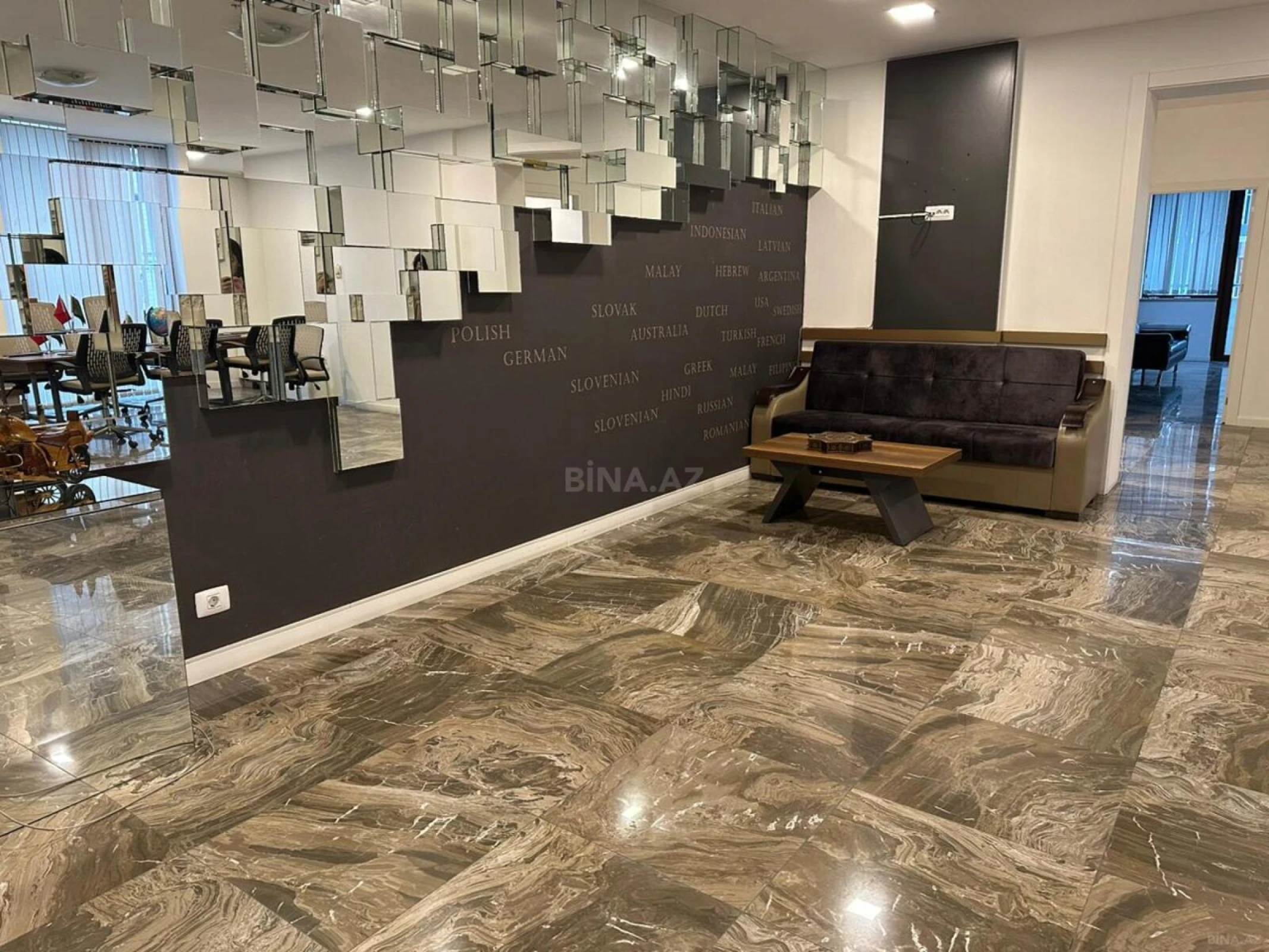 Kirayə verilir 6 otaqlı ofis 300 m²