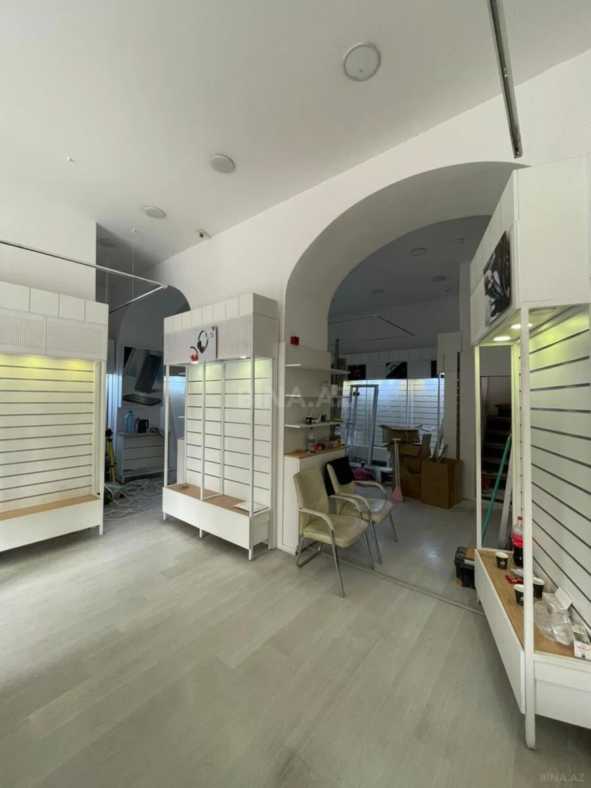 Kirayə verilir obyekt 75 m²