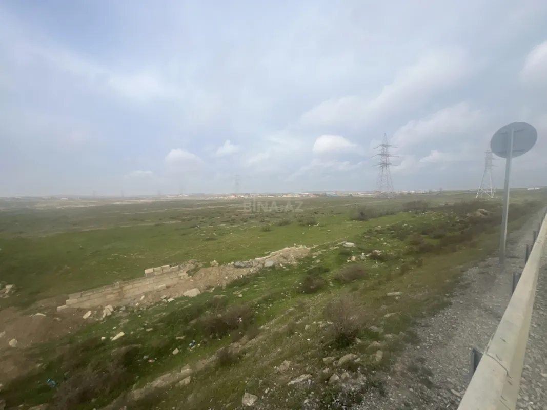 Satılır torpaq sahəsi 1800 m²